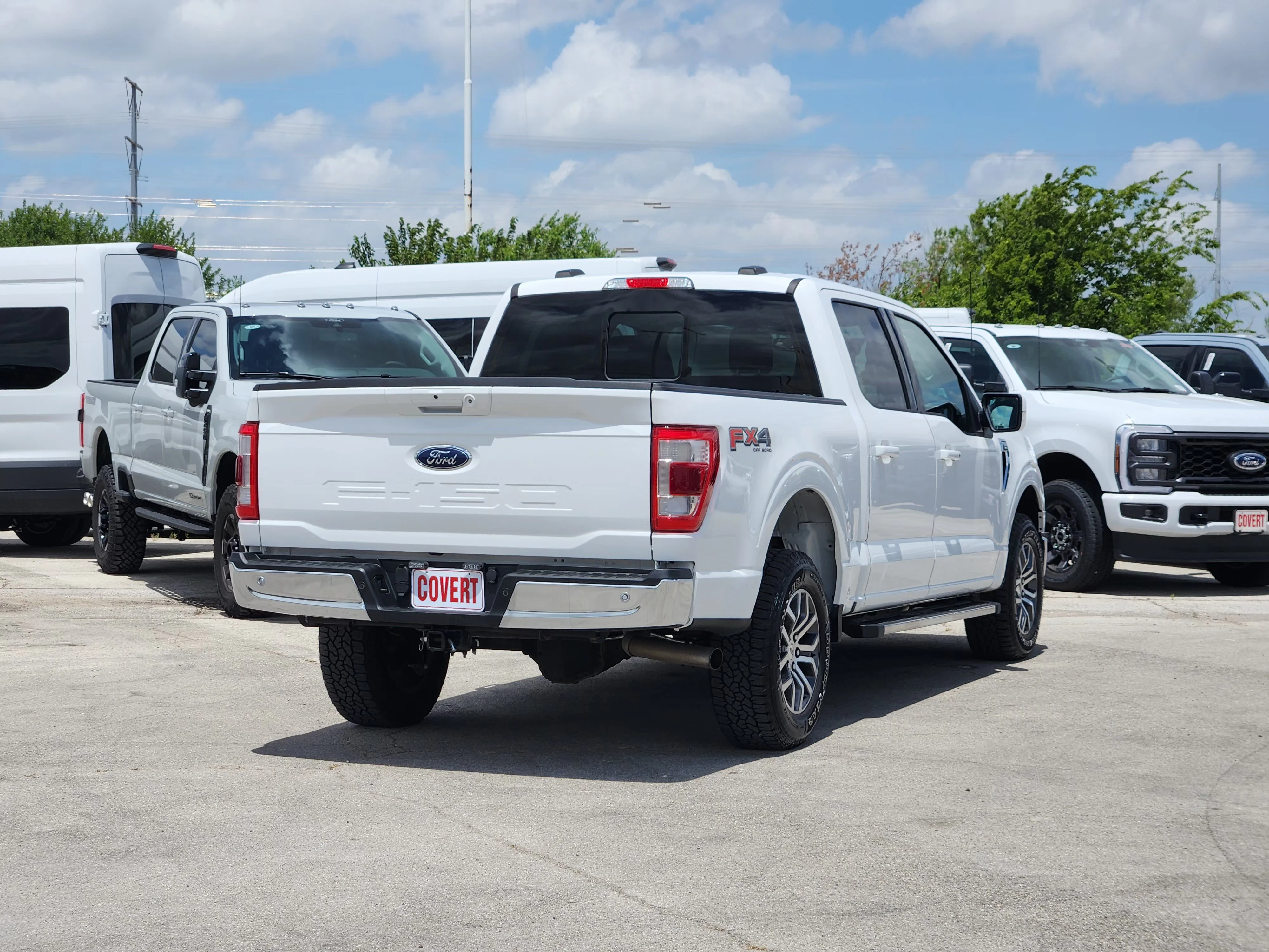 Used 2021  Ford Lariat image 7