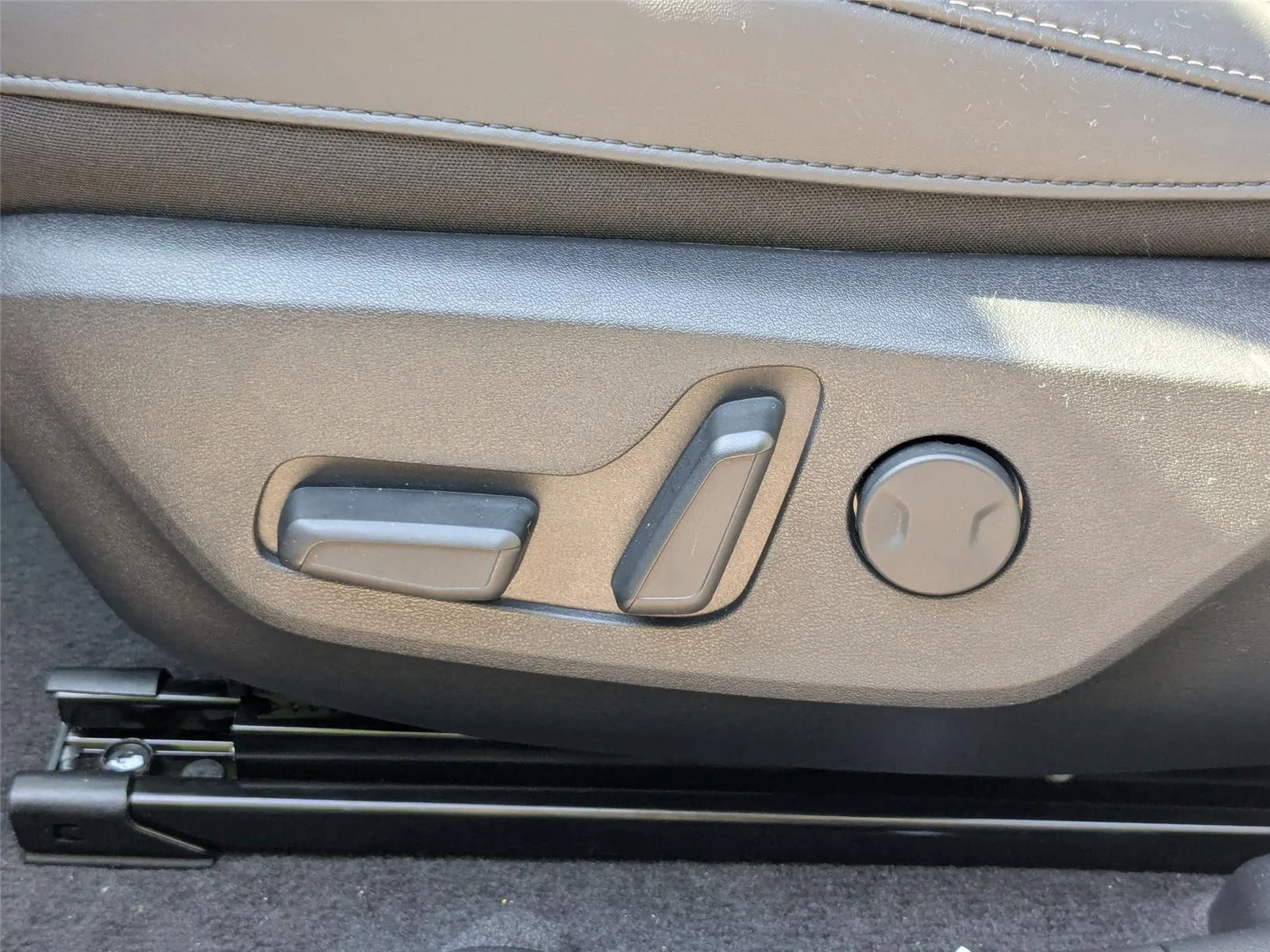 2025 Kia EV6 Wind - Photo 15