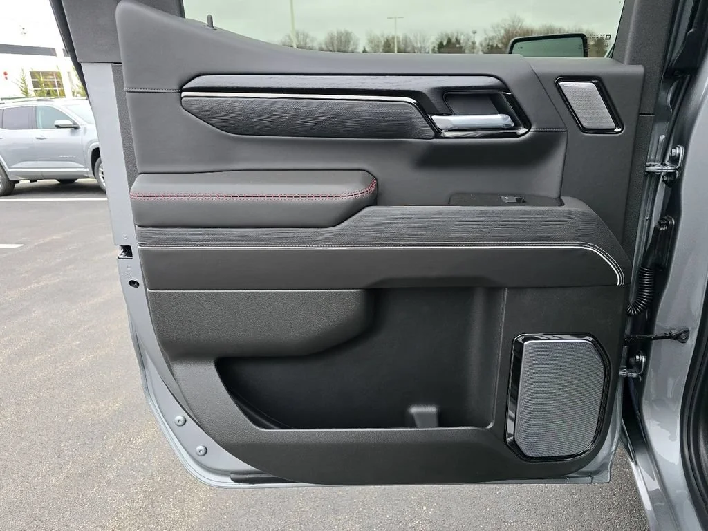 2026 GMC Sierra 1500 AT4X - Photo 24