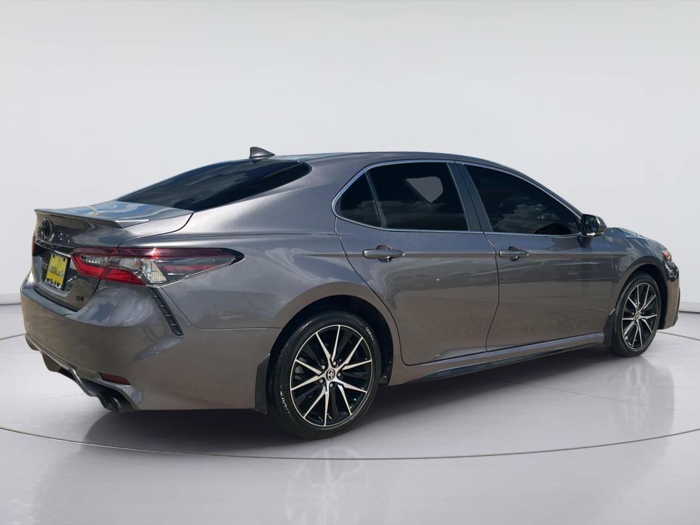 Used 2024 Predawn Gray Mica Toyota SE image 6