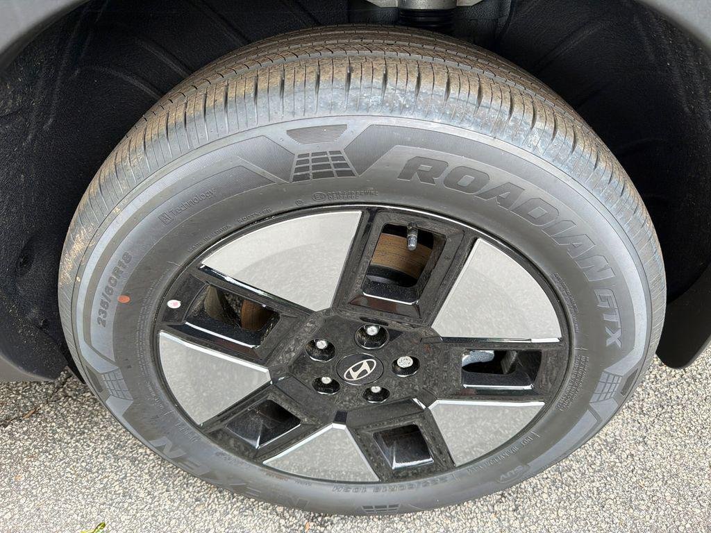 New 2026 Silver Hyundai SEL image 20