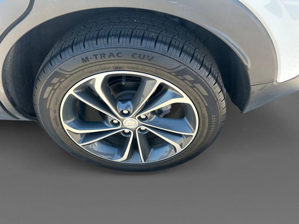 Used 2023 Summit White Buick Select image 15