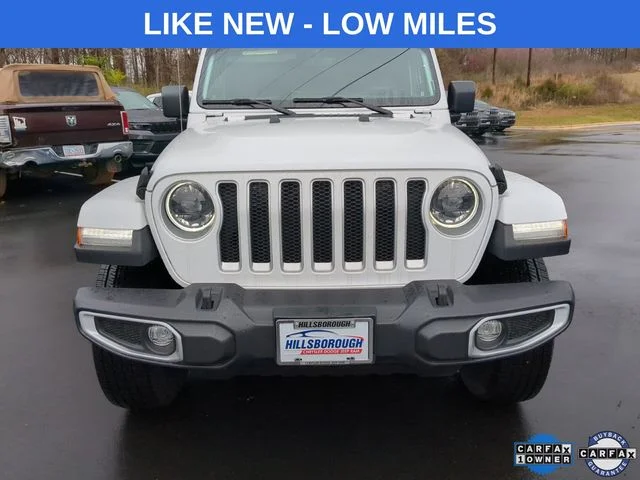 Used 2023 White Jeep Sahara image 11