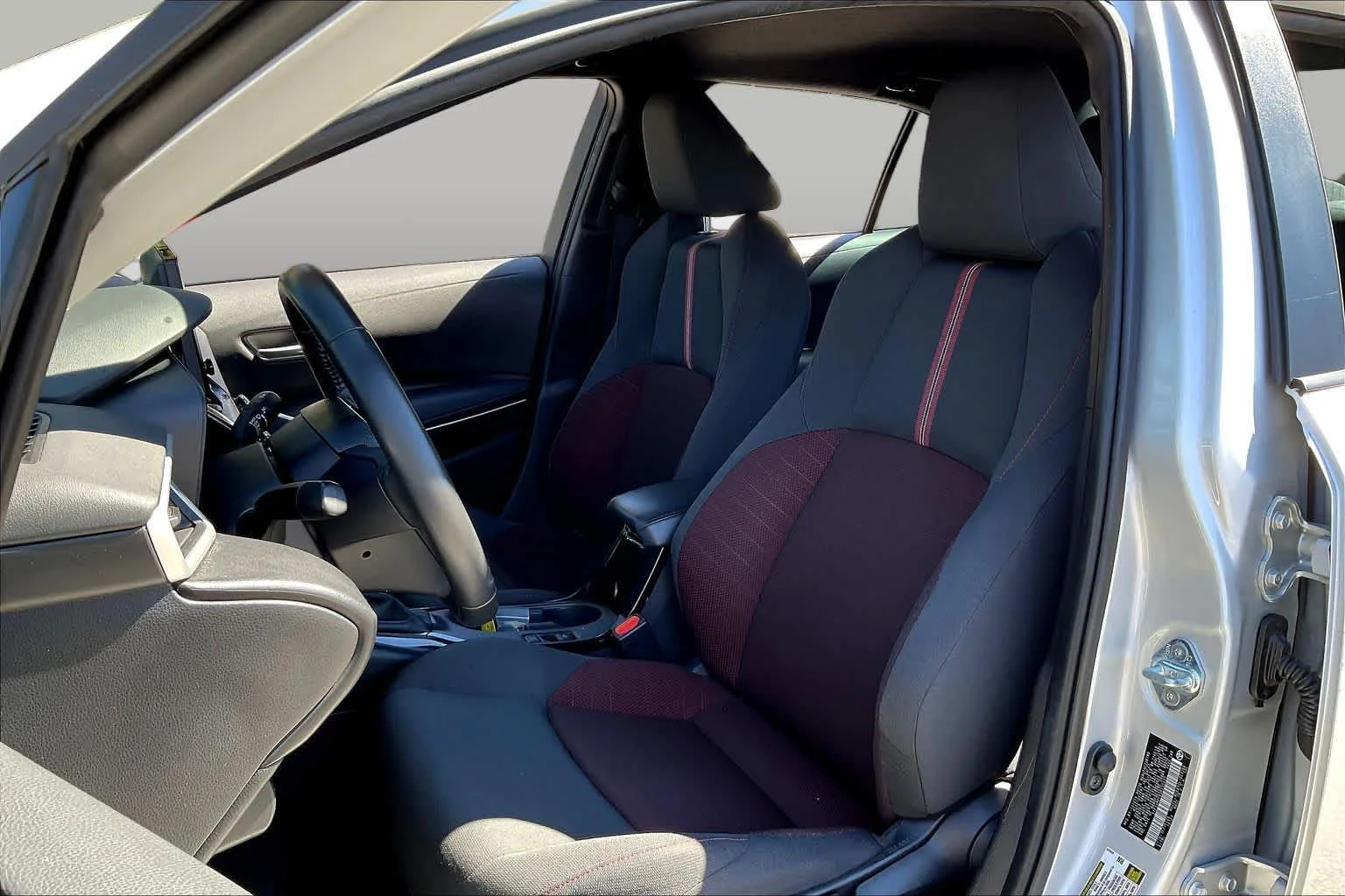 Used 2025 Classic Silver Metallic Toyota SE image 8