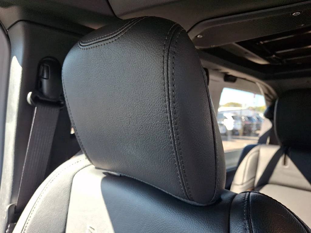 Used 2024 Silver Jeep Sahara 4xe image 18