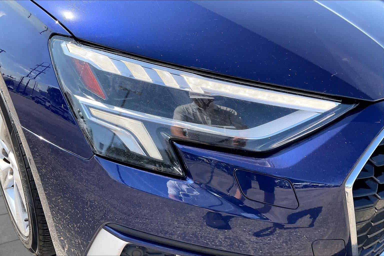 Used 2024 Navarra Blue Metallic Audi Premium image 27