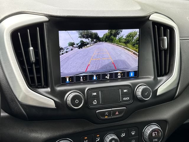 Used 2024 Silver GMC SLT image 26