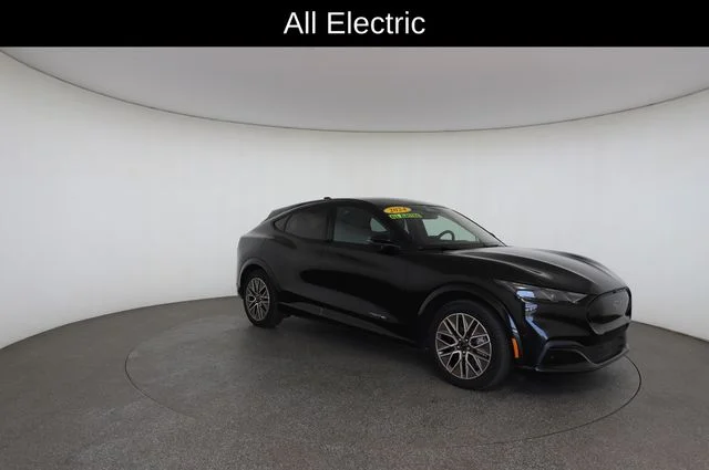 Used 2024 Black Ford Premium image 26