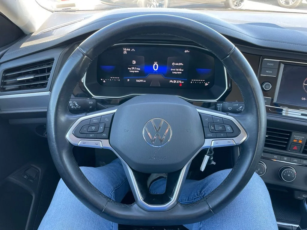 Used 2024 Deep Black Pearl Effect Volkswagen 1.5T S image 18