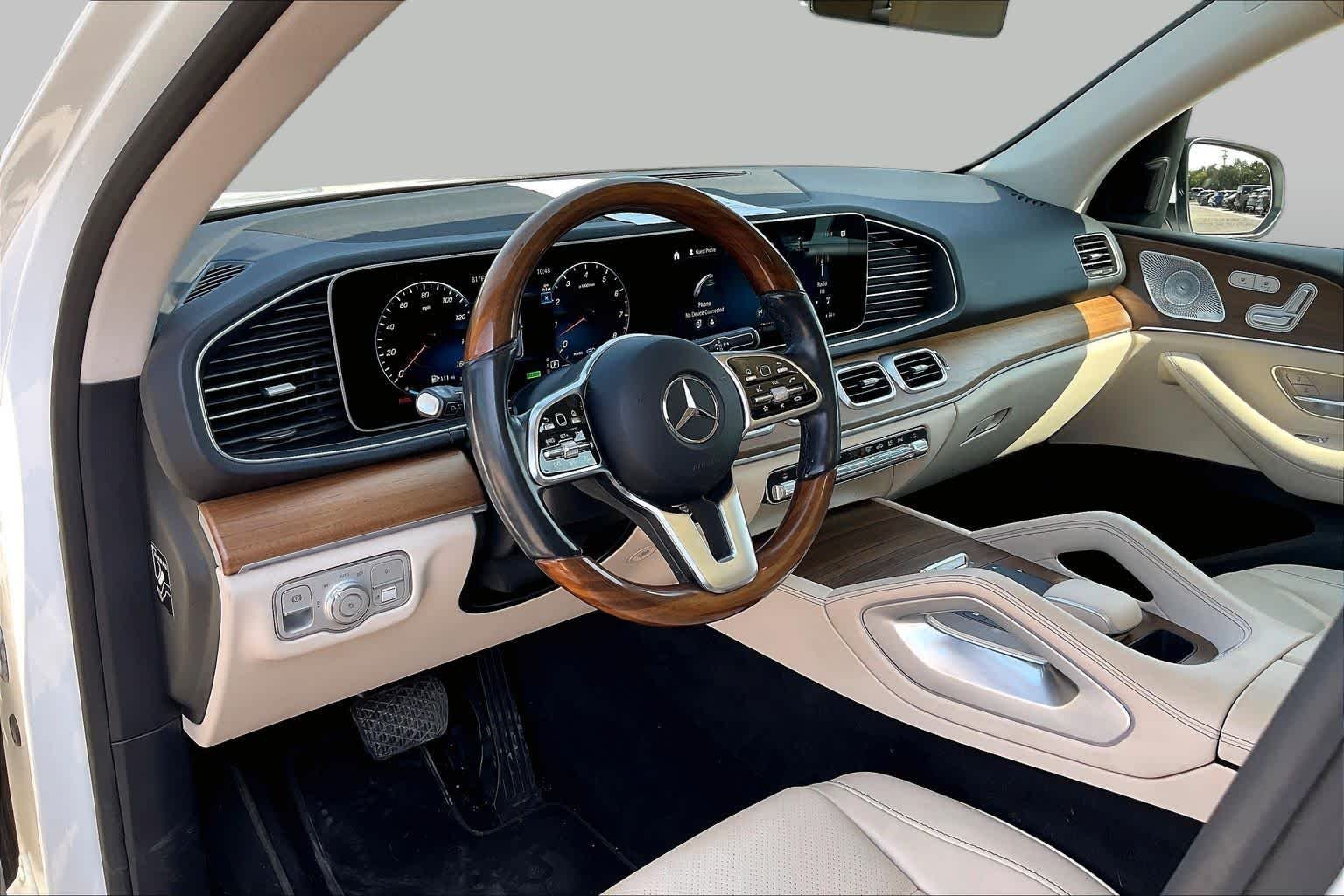 Used 2023 Polar White Mercedes-Benz GLE 450 image 17