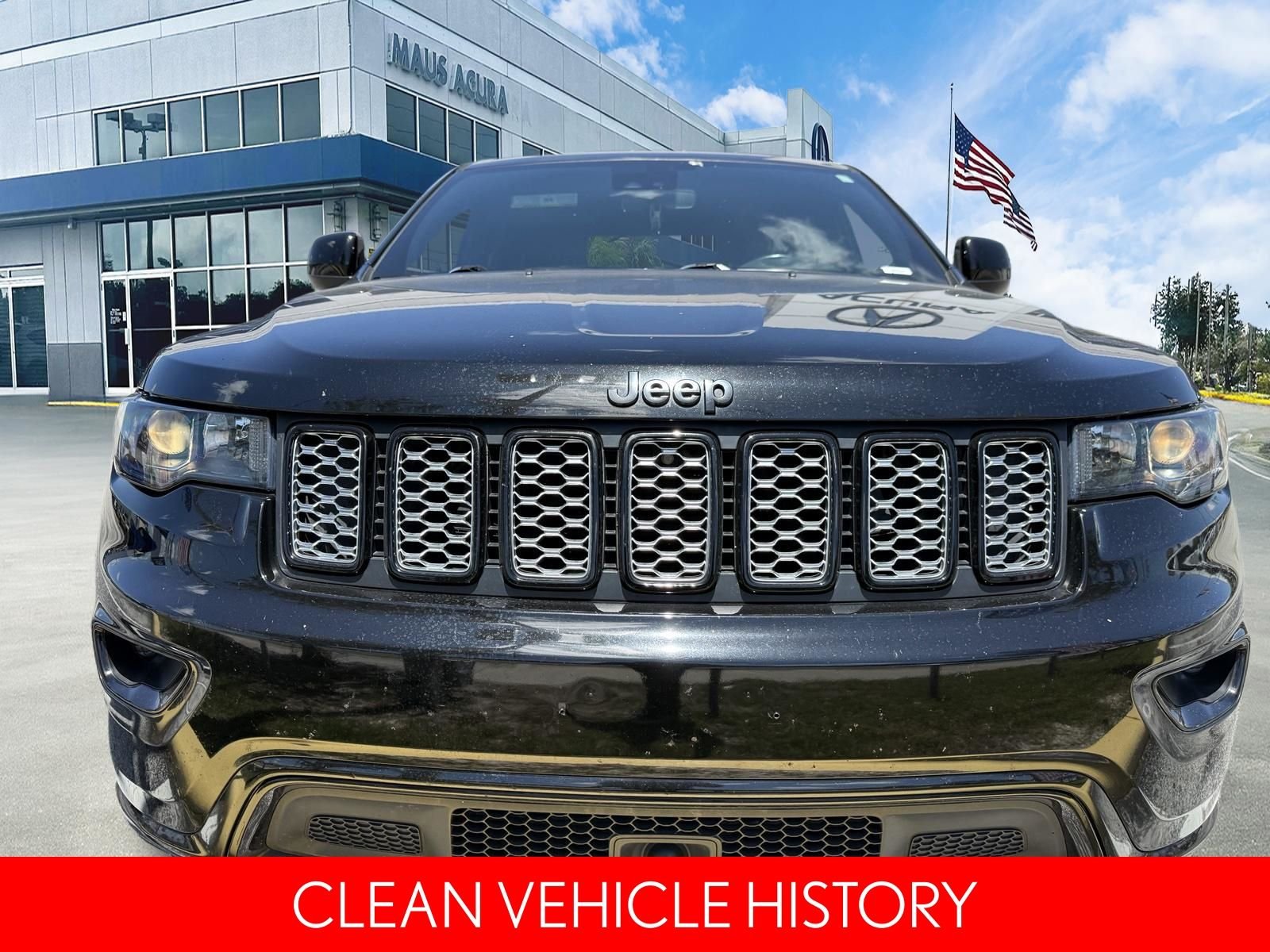 Used 2021 Black Jeep Laredo X image 4