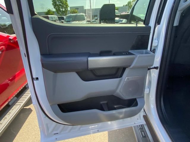 New 2026 White Ford XLT image 8