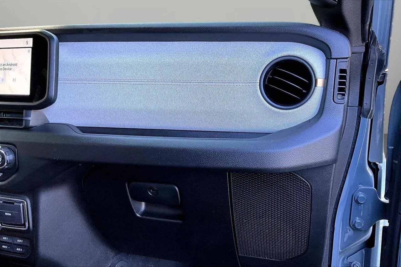 Certified Used 2025 Gray Jeep Sport S image 18