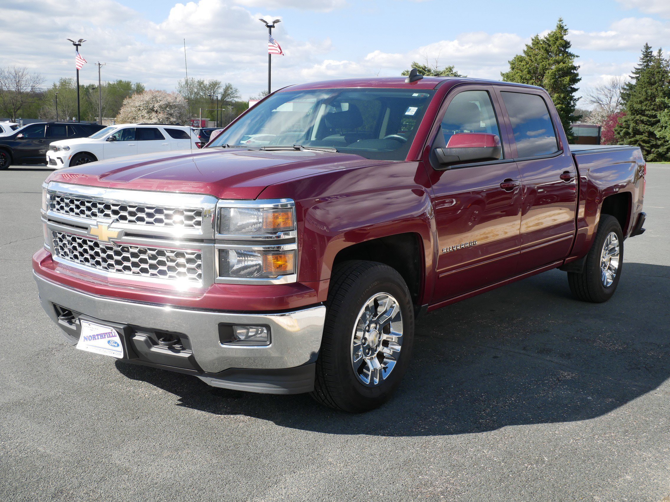 View vehicle photo 4