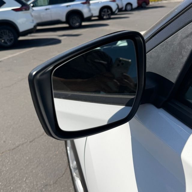 Used 2025 White Nissan S image 9
