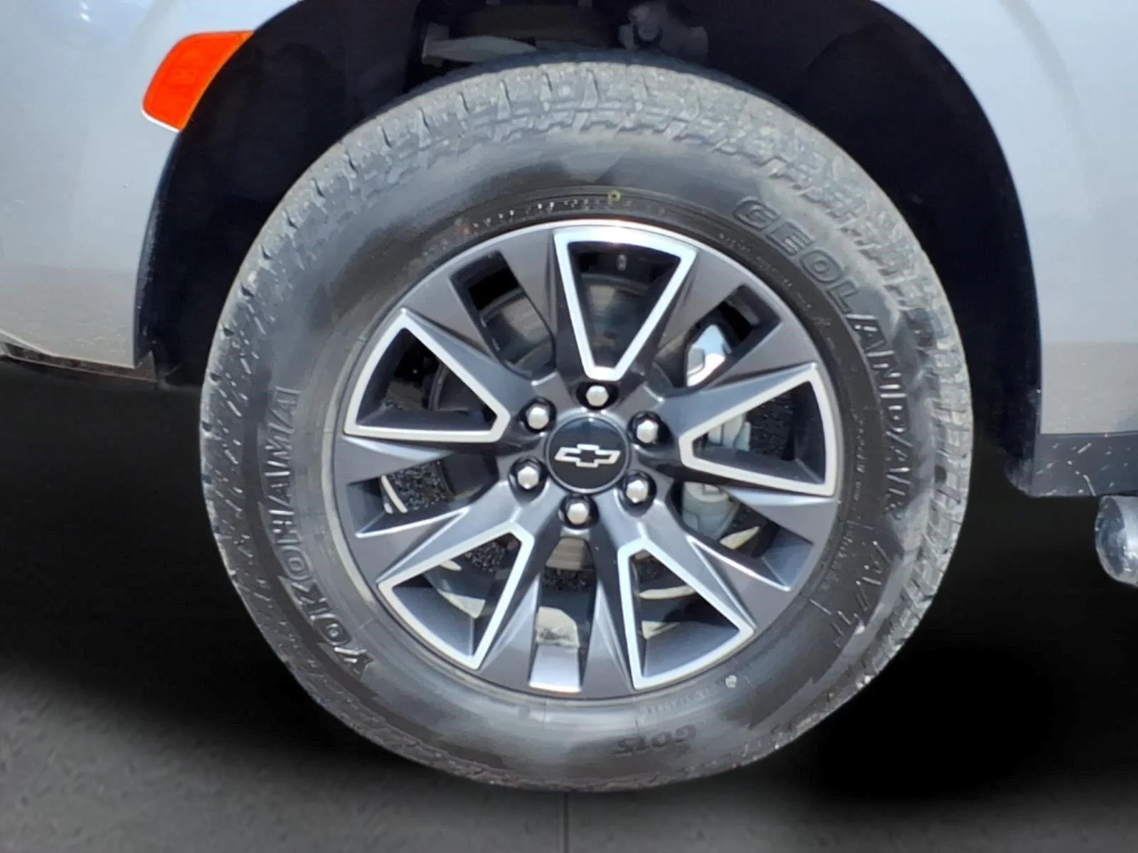 Used 2023 Sterling Gray Metallic Chevrolet Z71 image 9