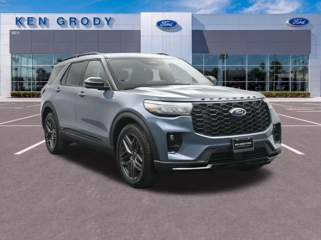 New 2026 Vapor Blue Metallic Ford ST-Line image 1