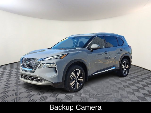 Used 2021 Gray Nissan SL image 3