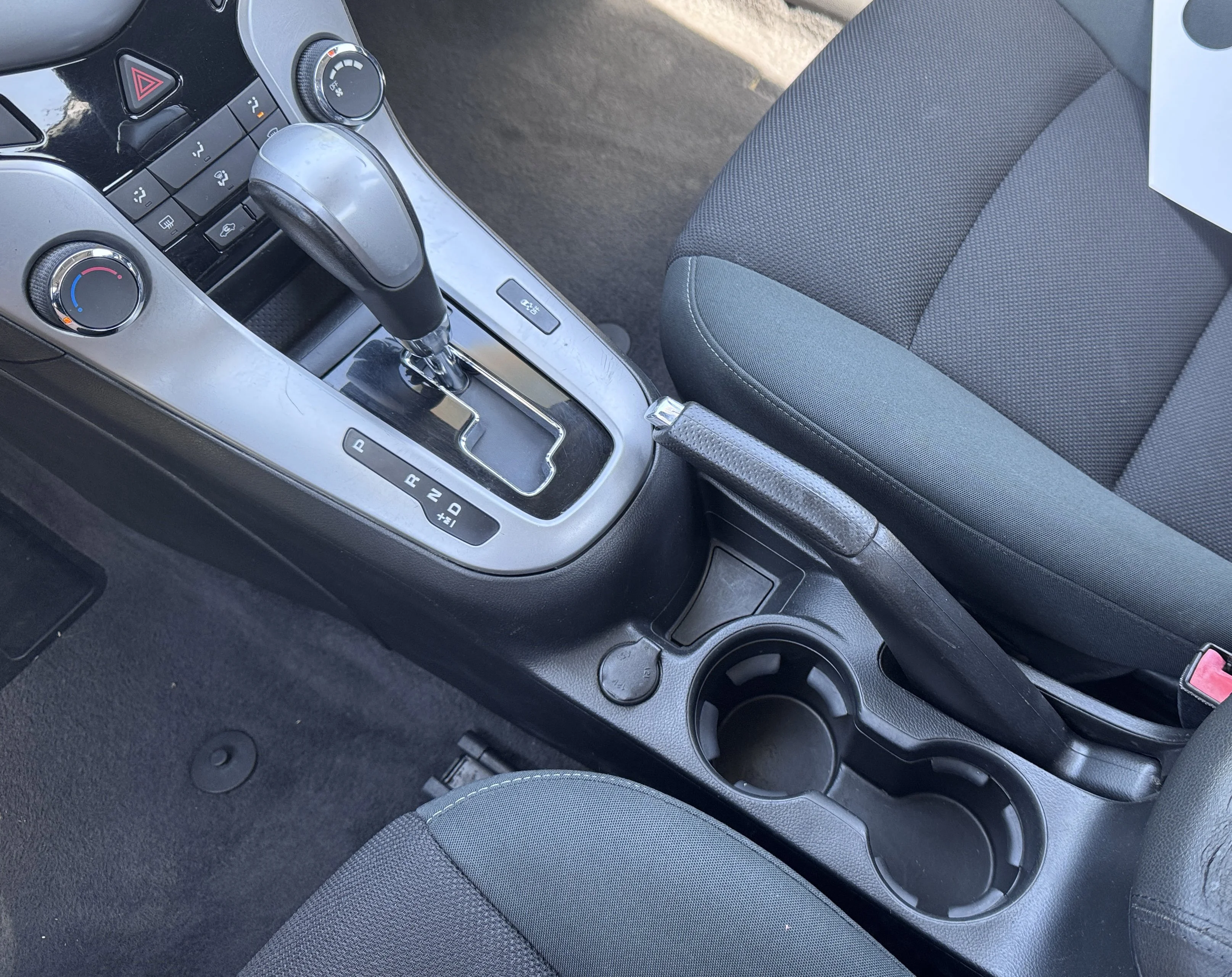 Used 2012 Silver Ice Metallic Chevrolet LT w/1LT image 23