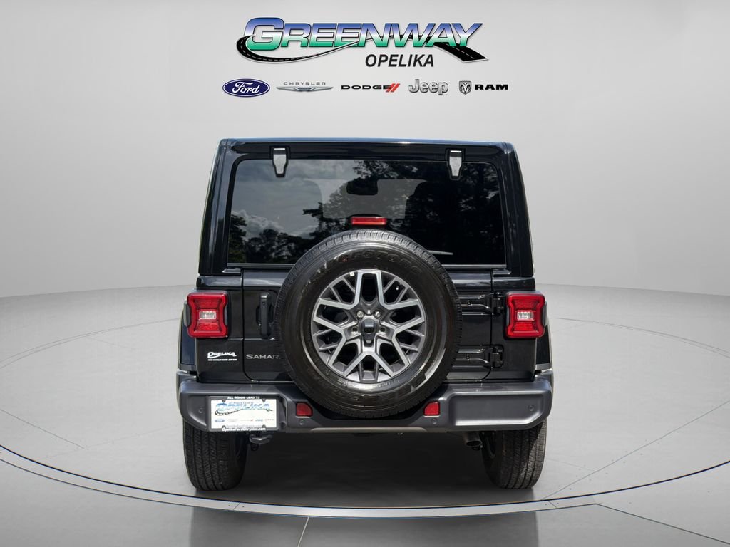 2025 Jeep Wrangler 4-Door Sahara - Photo 6