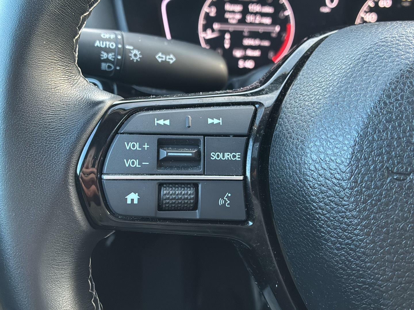 Used 2024 Meteorite Gray Metallic Honda EX image 19