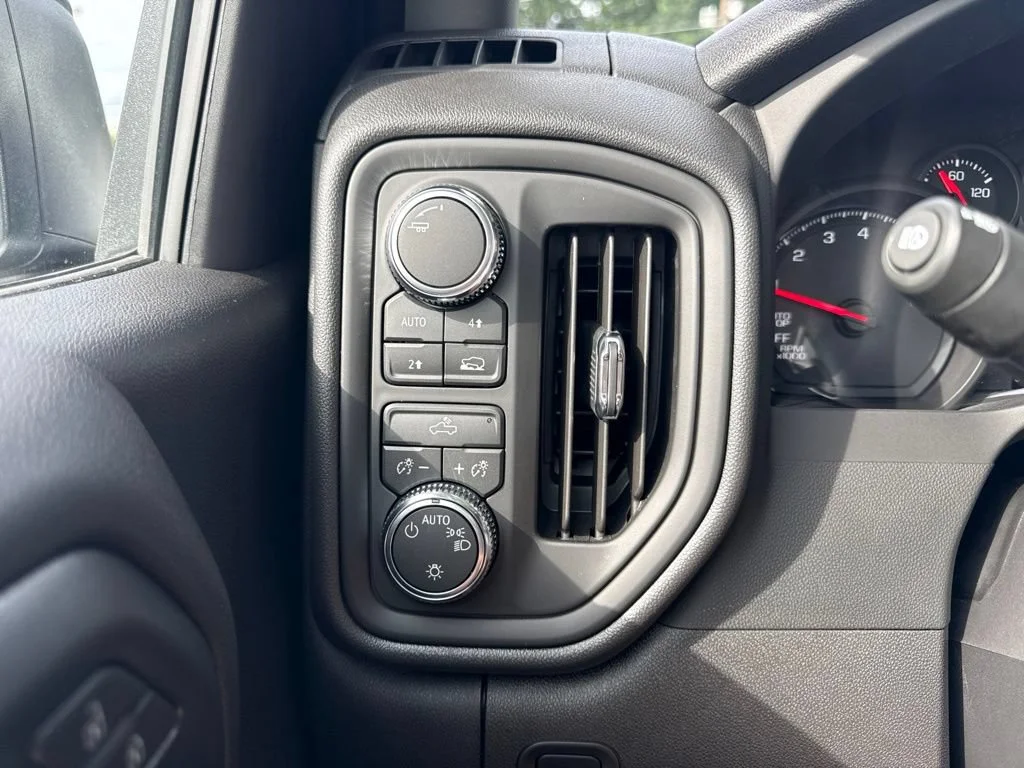 Used 2026 Summit White GMC Pro image 18