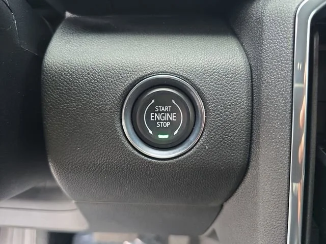 Certified Used 2025 Summit White GMC Elevation image 28