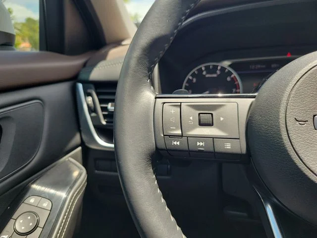 Certified Used 2023 Silver Nissan SV image 20