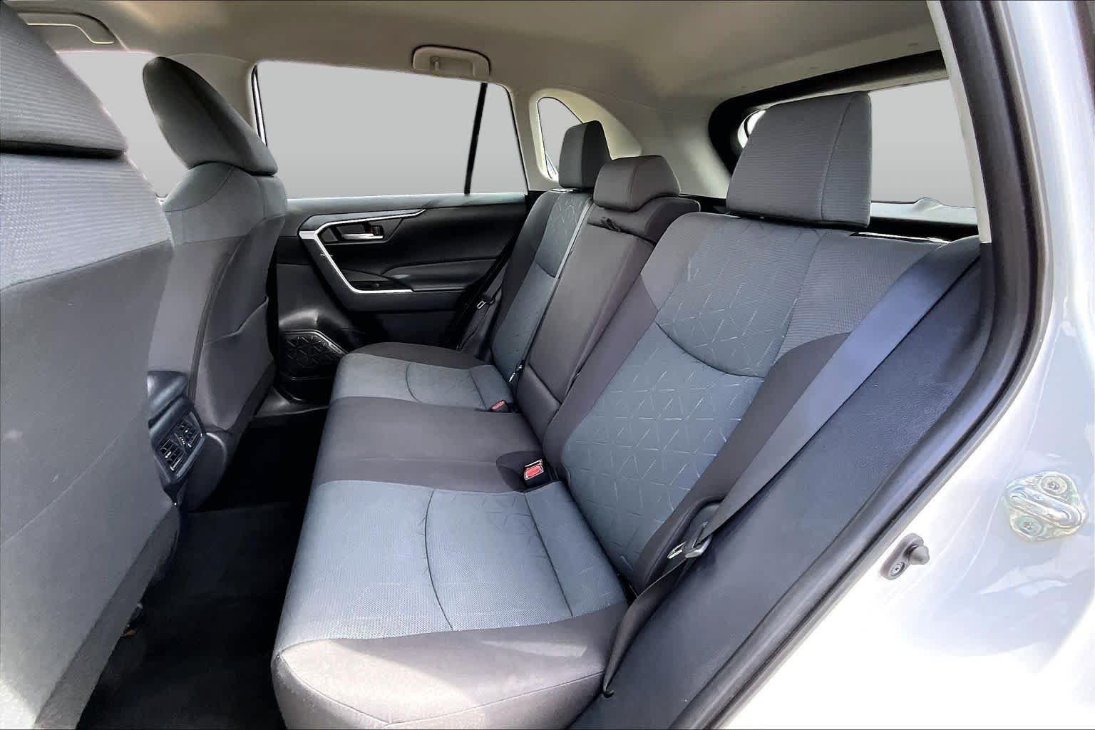 Used 2025 Ice Cap Toyota XLE image 20