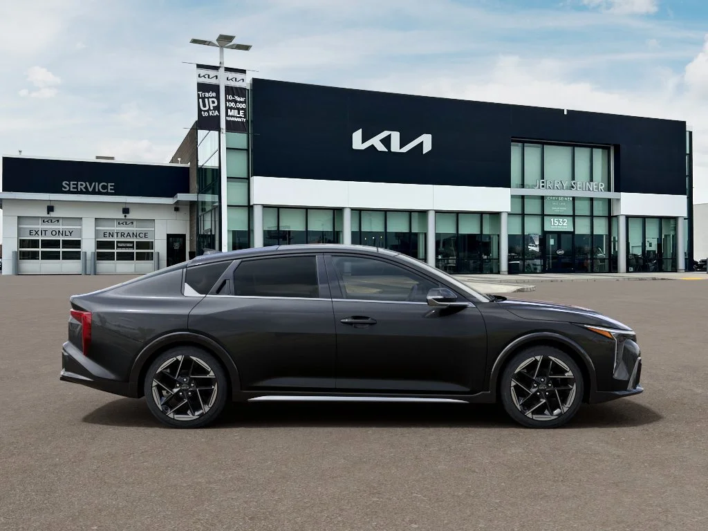 New 2026 Interstellar Gray Kia GT-Line image 7