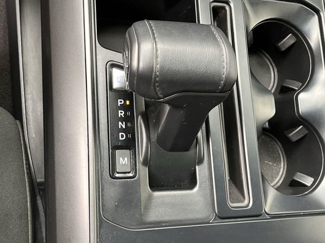 Used 2024 Avalanche Gray Ford XLT image 27