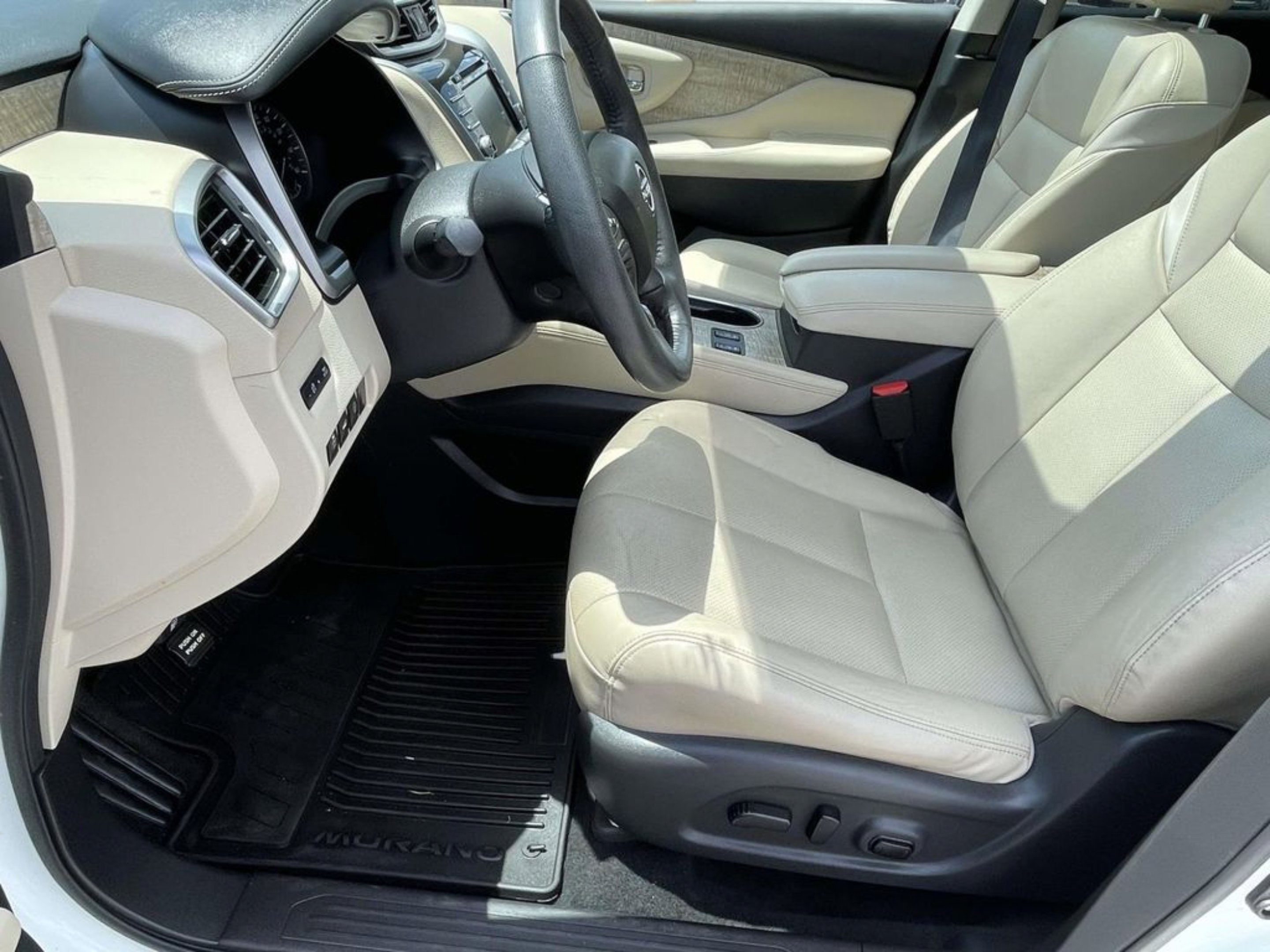 Used 2024 White Nissan SL image 12