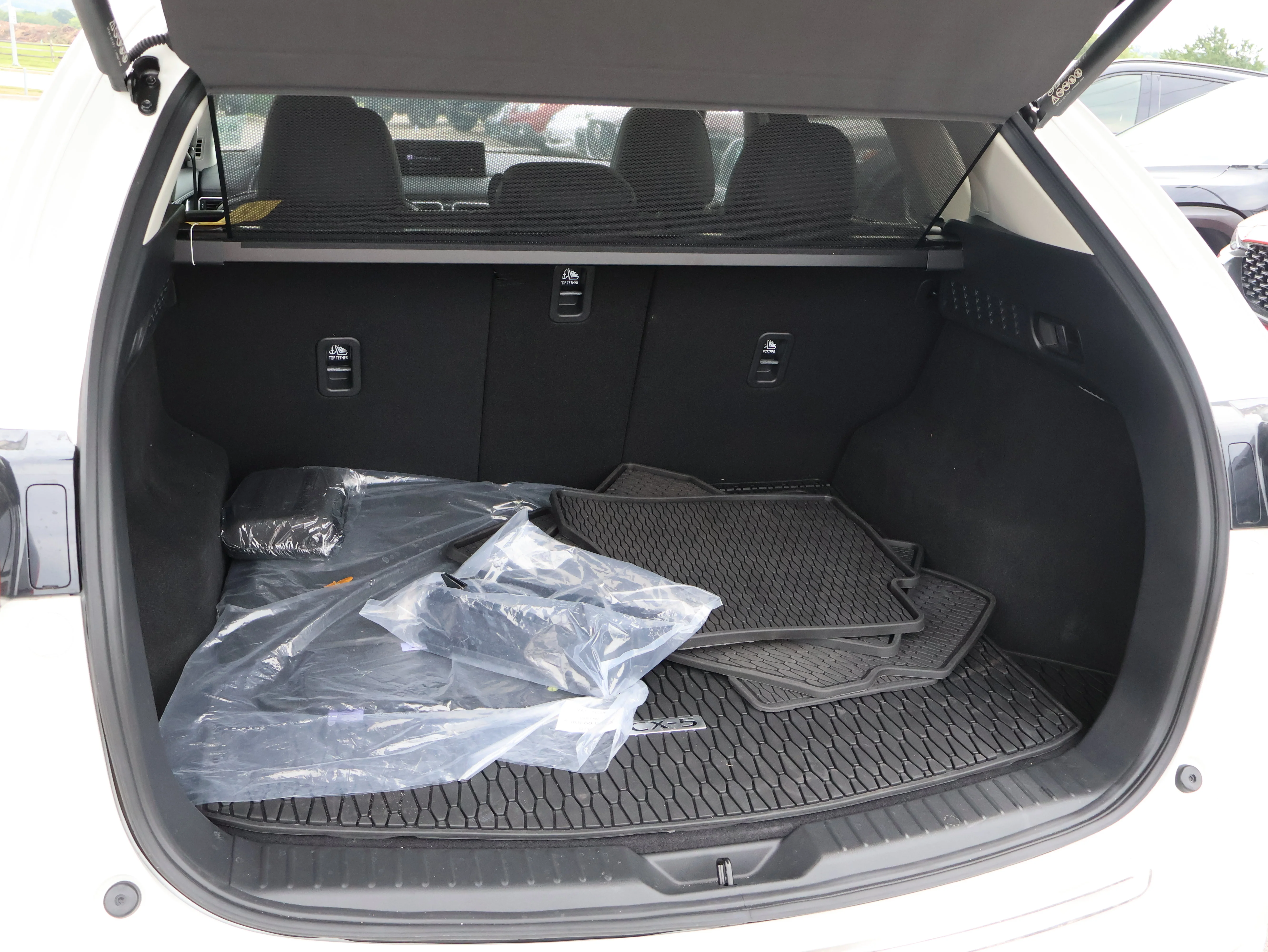 Certified Used 2025 Rhodium White Metallic Mazda 2.5 S Premium Plus Package image 8