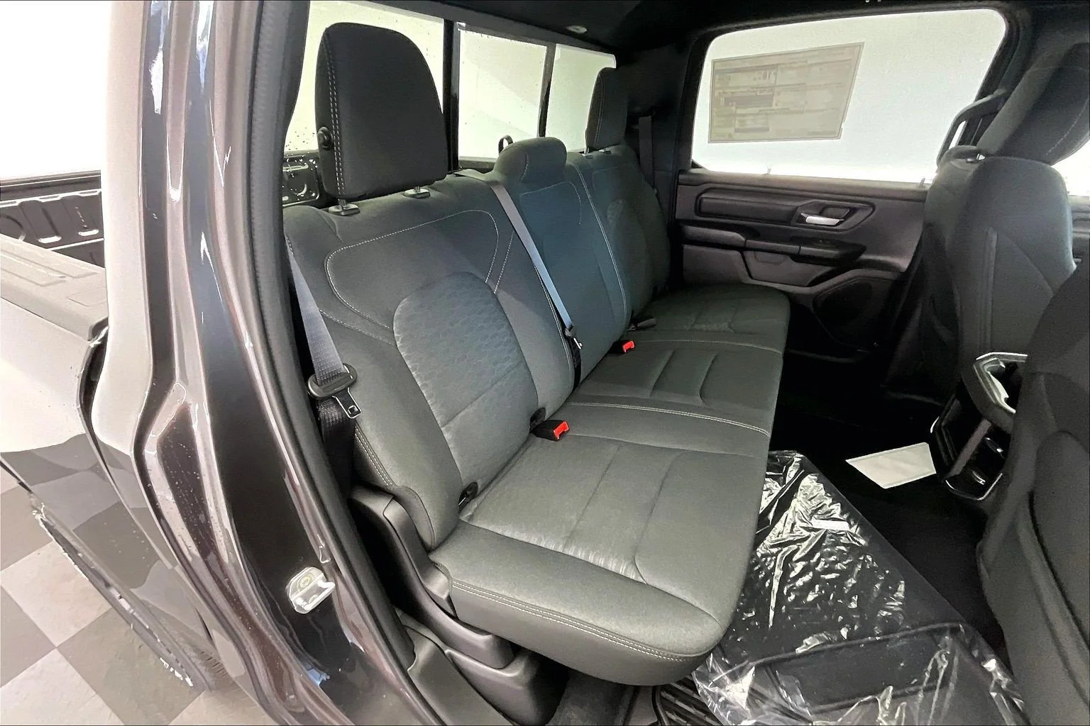 New 2026 Granite Crystal Metallic Clearcoat RAM Express image 10