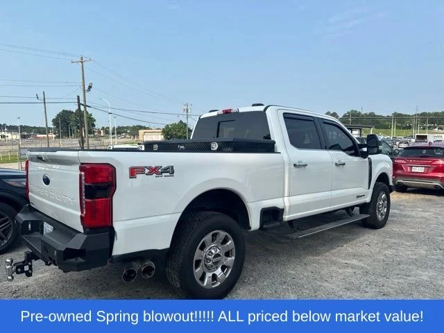 Used 2024 White Ford Lariat image 7