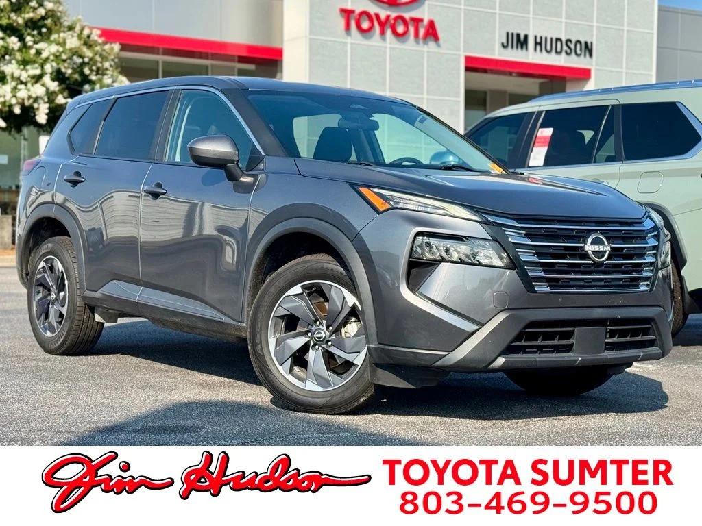 Used 2024 Gray Nissan SV image 1