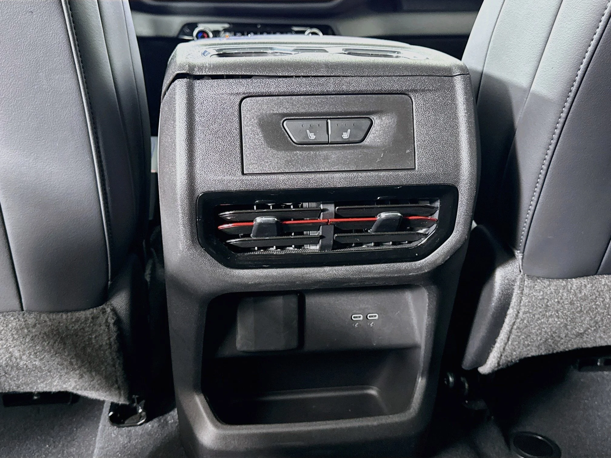 Used 2024 Summit White Chevrolet RST image 28