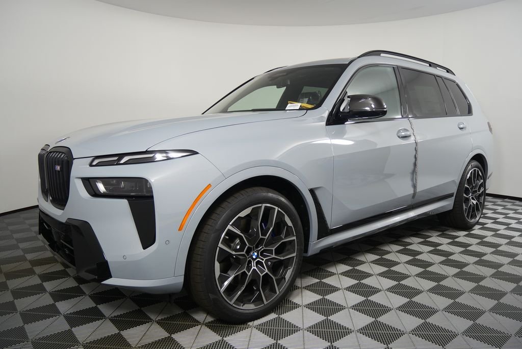 2026 BMW X7 M60i - Photo 8