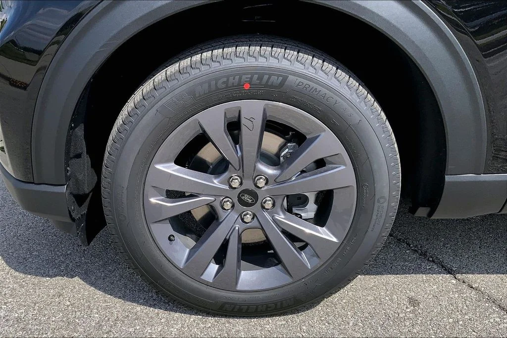 New 2026 Black Ford Active image 12