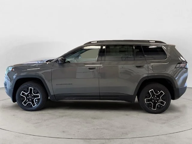New 2026 Gray Jeep Base image 2