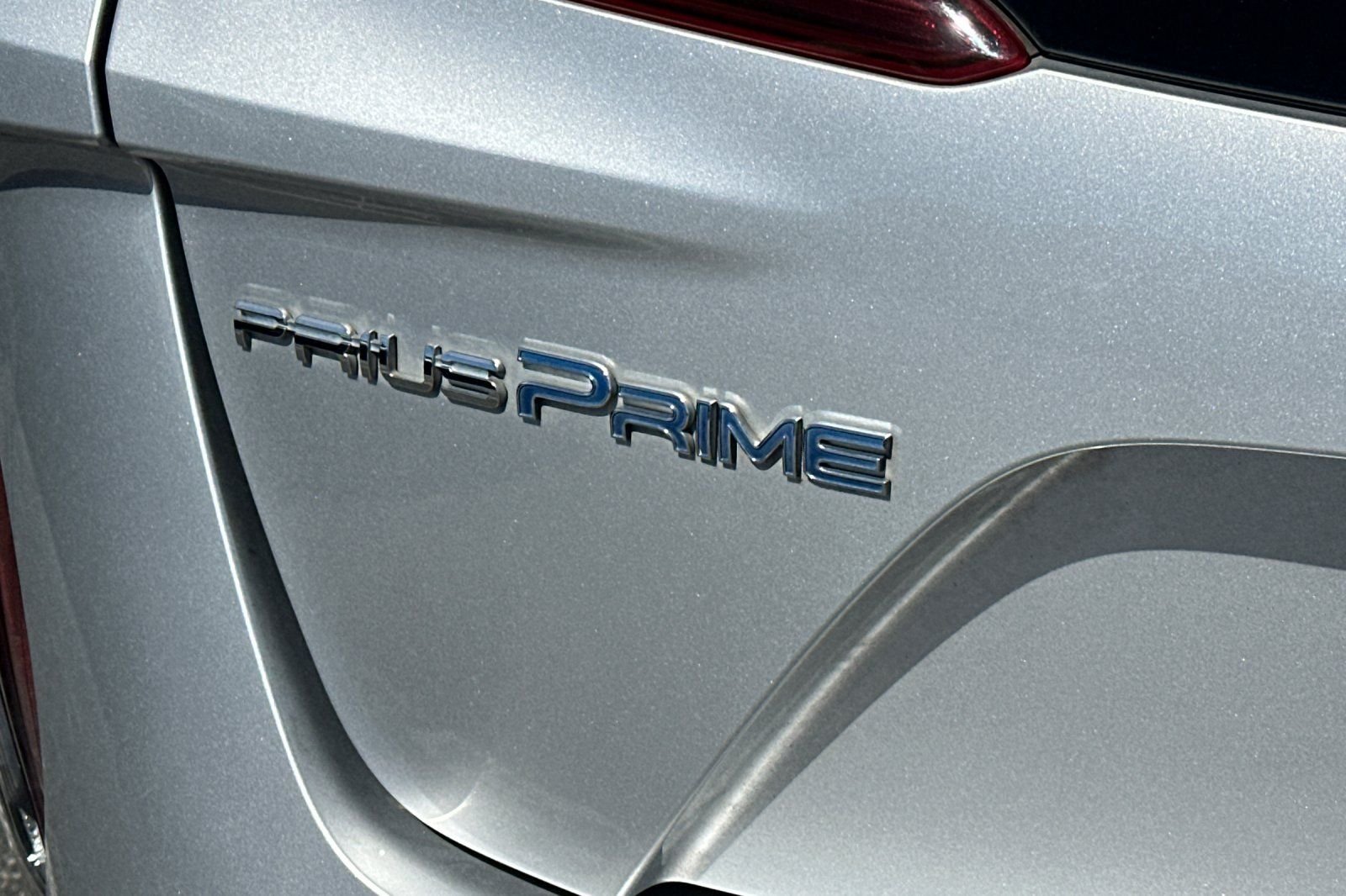 2018 Toyota Prius Prime Premium photo 6