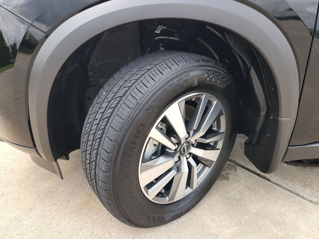 Certified Used 2025 Black Nissan SL 4WD image 33