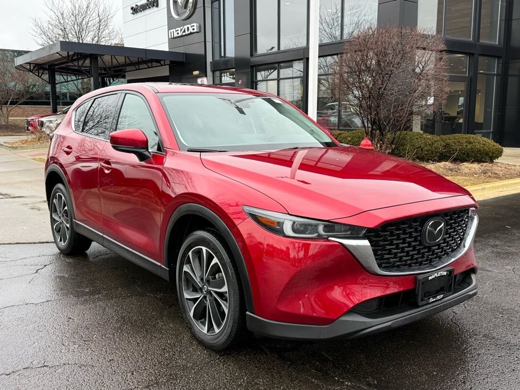 2023 Mazda CX-5 S Premium package