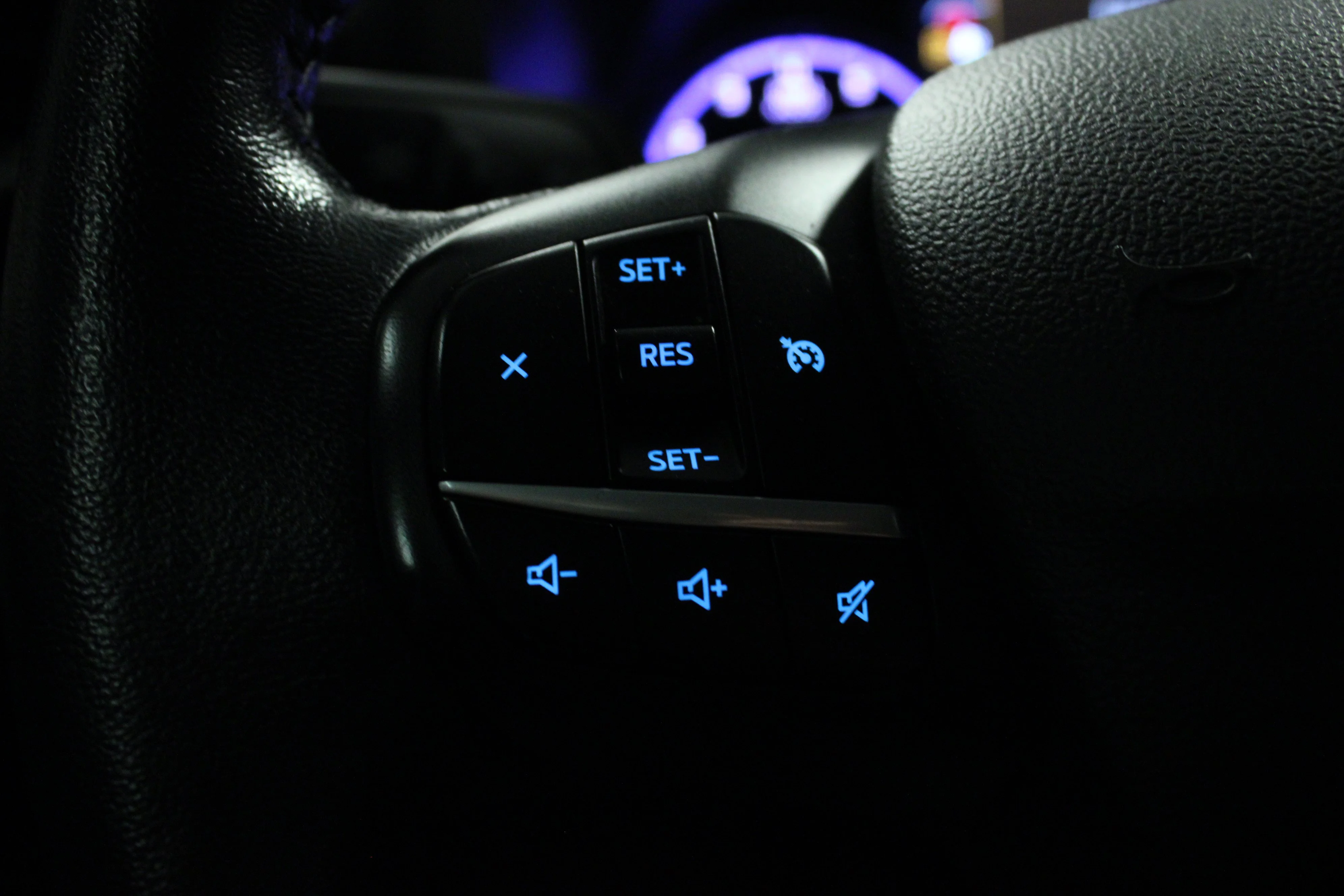 Used 2021 Gray Metallic Ford Outer Banks image 20