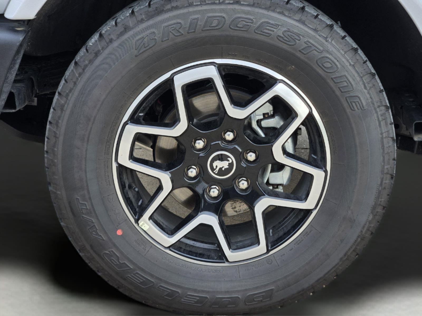 New 2026 Oxford White Ford Outer Banks® image 7