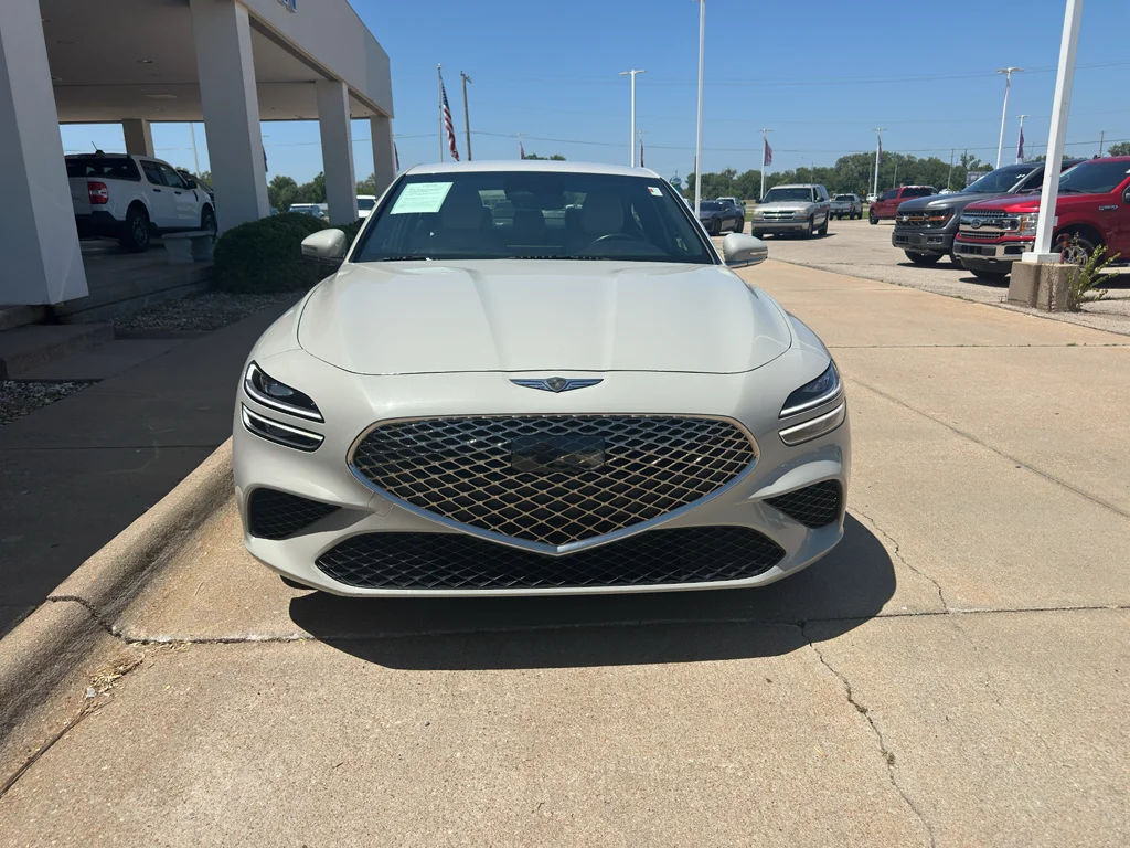 Used 2025  Genesis 2.5T image 12