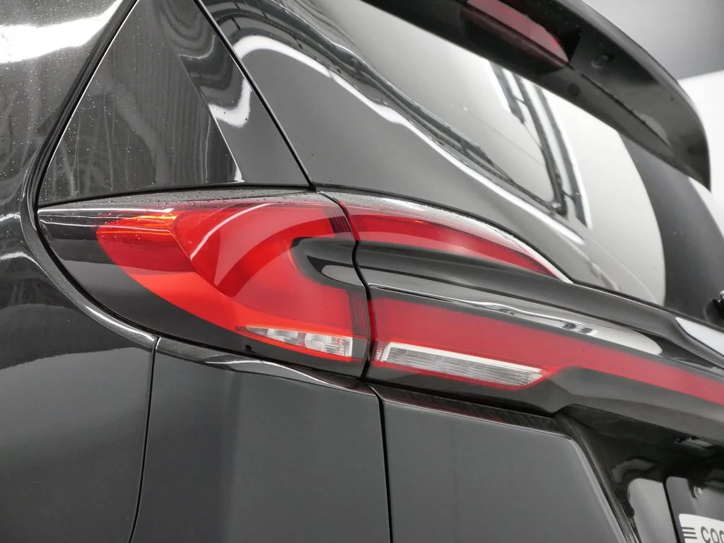2026 Chrysler Pacifica Select - Photo 51