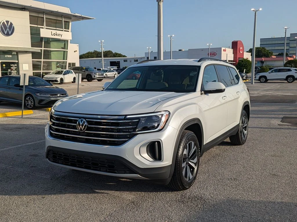 New 2026 White Volkswagen 2.0T SE image 4