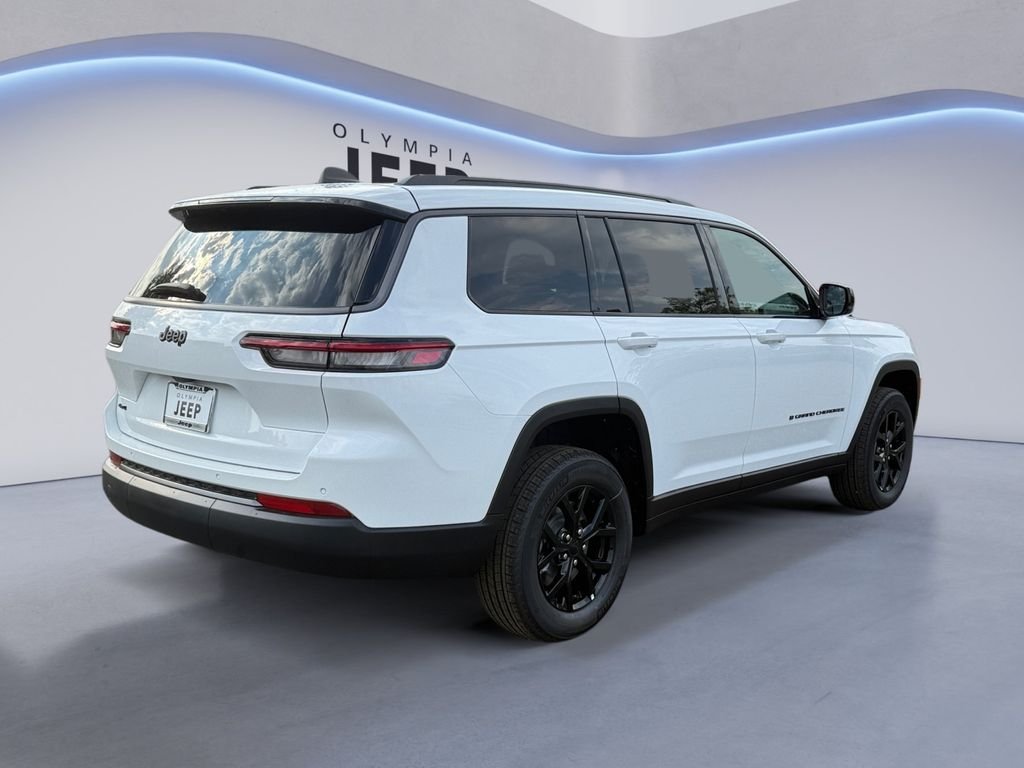 New 2026 Bright White Clearcoat Jeep Altitude image 5