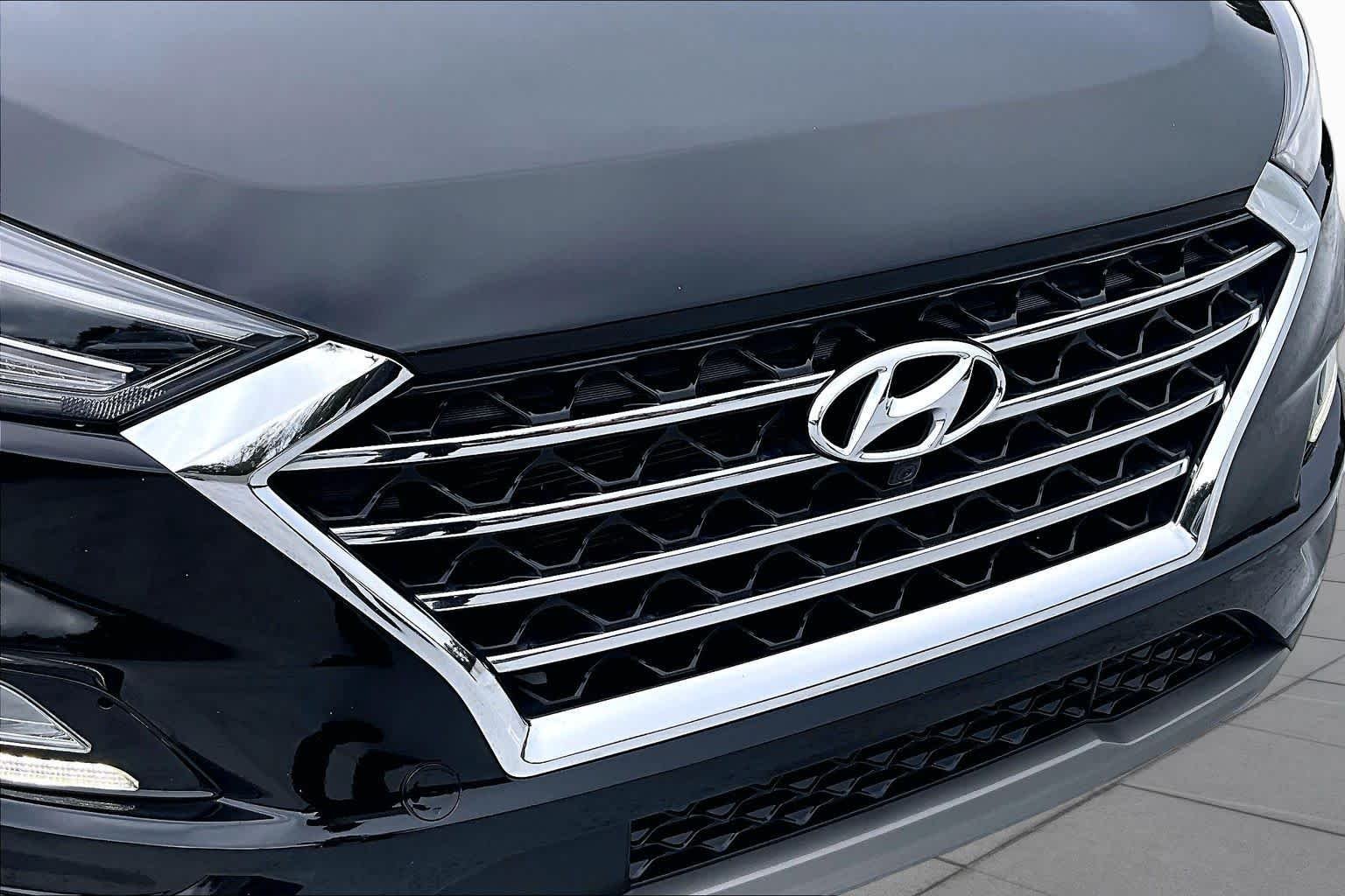 Used 2021 Black Noir Pearl Hyundai Ultimate image 29
